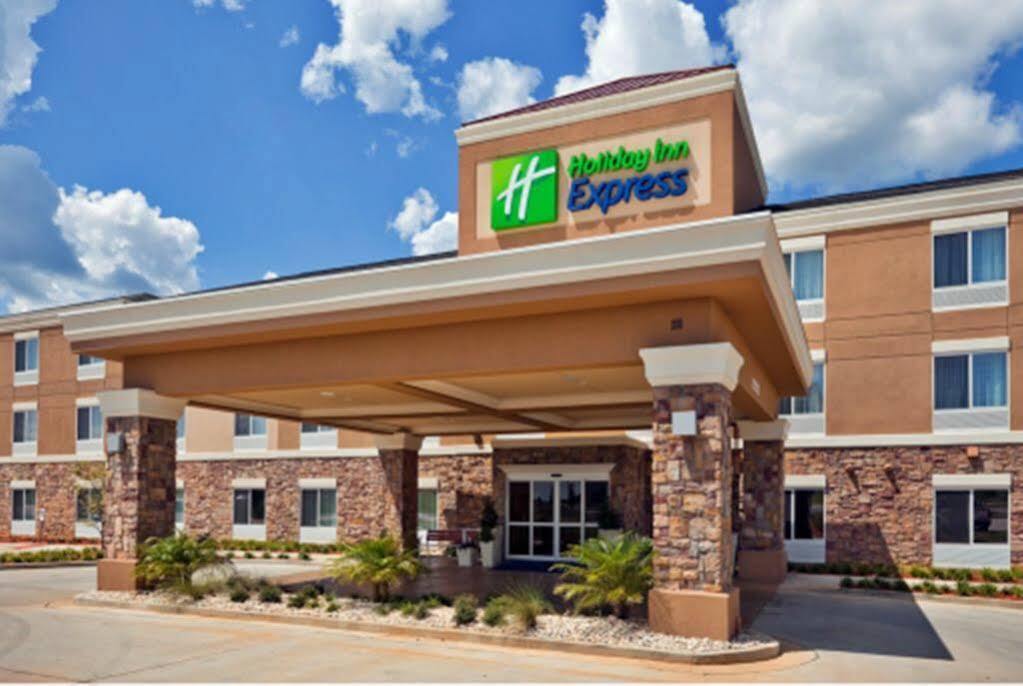 Holiday Inn Express & Suites Jackson/Pearl International Airport Экстерьер фото